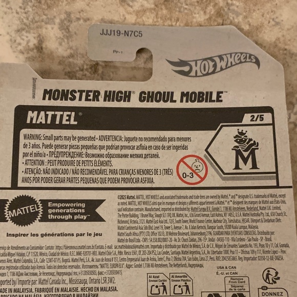 Hot Wheels Monster High 2 Toy Cars Ghoul Mobile 48/250 and 3/250 Screen Time - Picture 8 of 9
